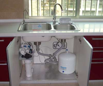 凈水器真的有效果嗎?不少人安裝凈水器后悔了,原來(lái)是這樣